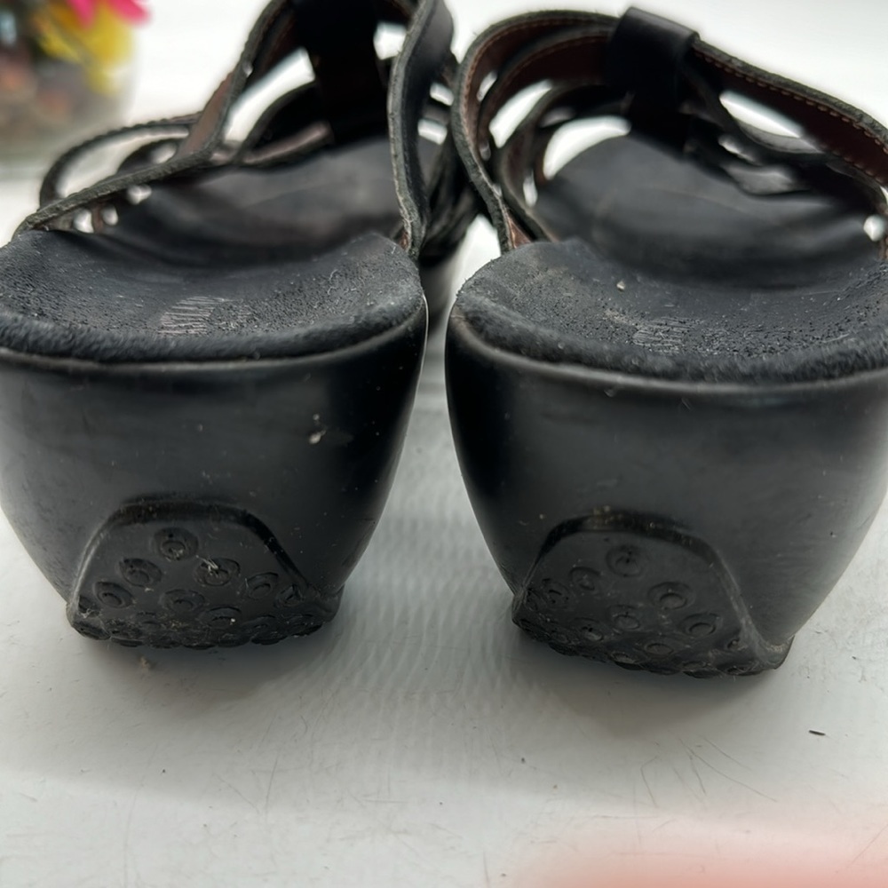 Eastland Black Strappy Slip On Sandals Size 10 BSN5069E - Picture 8 of 10
